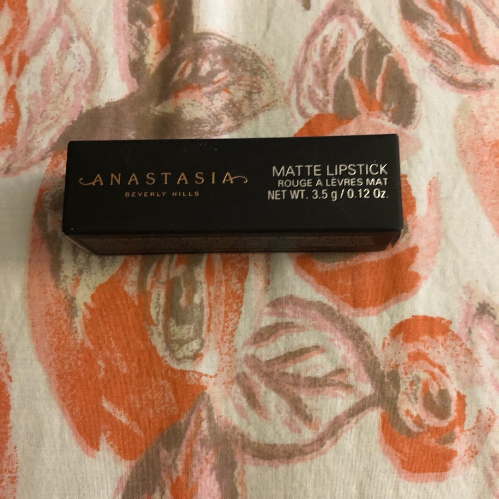 Anastasia Beverly Hills Lipstick